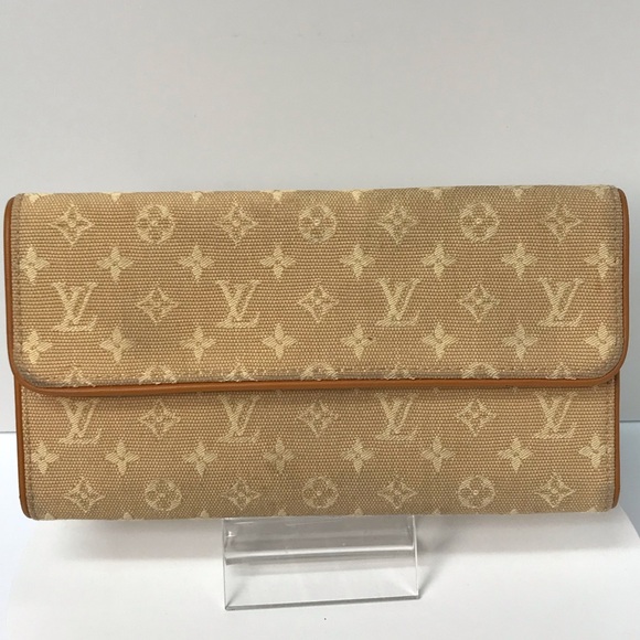 Louis Vuitton Min Lin Monogram Long Wallet 🤩 - Picture 1 of 17